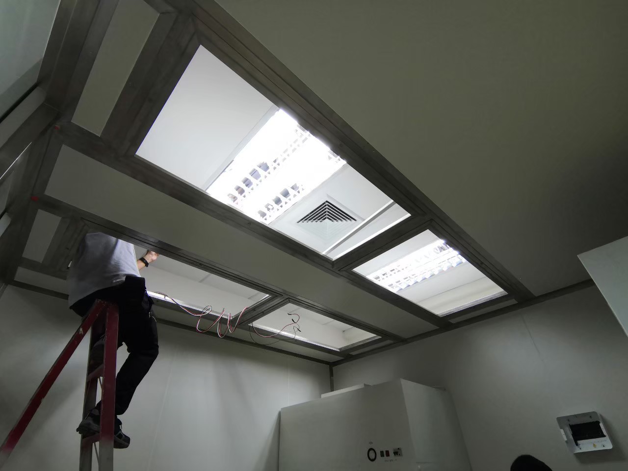 ผลงานคลีนบูธ-003